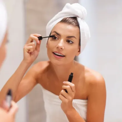 mascara